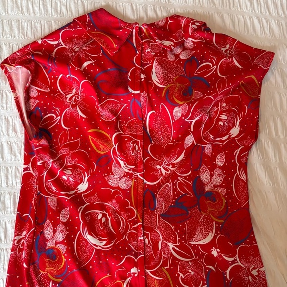 Vintage D’Allairds Red and White Ruffled Wrap Midi Sundress - Picture 15 of 15